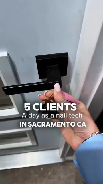 A new day in my nail studio in Sacramento, California. 🤍 Days like these remind
