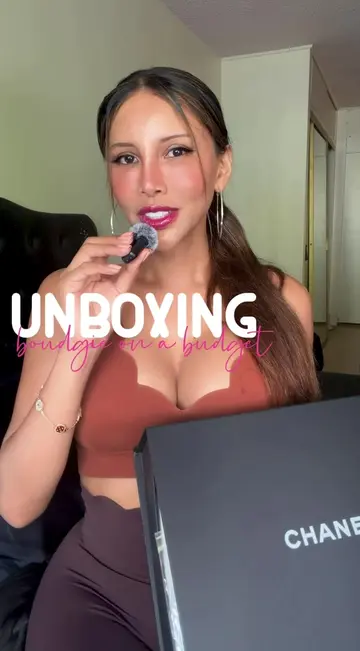 Unboxing my everyday gym bag, the small Chanelllyyy 22 in caviar leather from @c