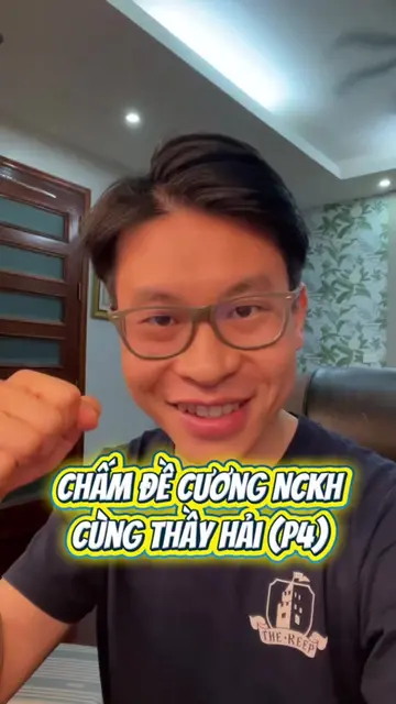 Cùng thầy Hải chấm bài đề cương NCKH của sinh viên tiếp nha mọi người. Bài hôm n