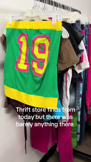 Some cute stuff tho #fyp #thrift #thrifthaul #y2k #vintage 