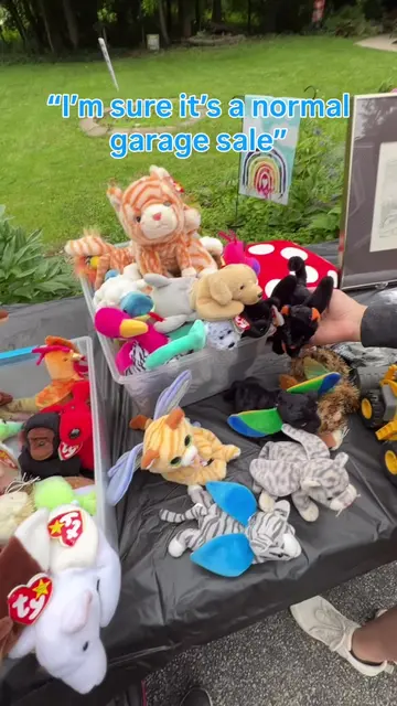 Do we need to tell someone about this? Should we be worried? 🤨 #garagesalefinds