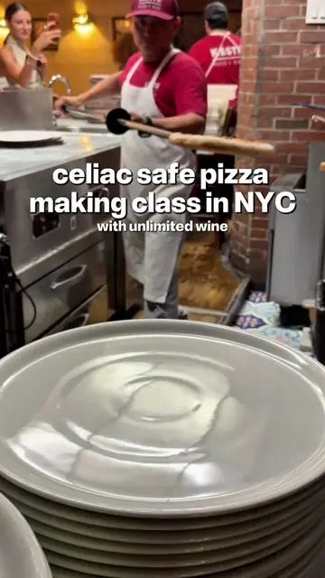 There’s a gluten free pizza making class in NYC that’s celiac safe that includes