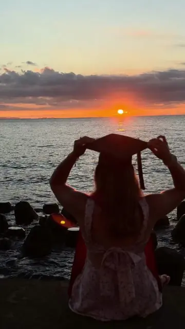 Growth doesn’t have to look perfect to be meaningful.   📸 Allison M. (Bachelor 