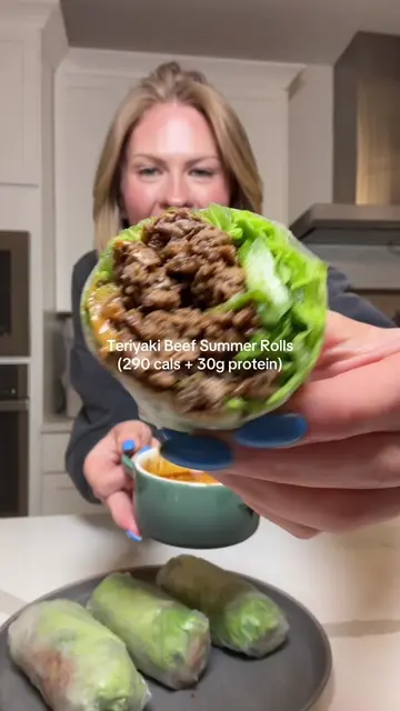 Teriyaki Beef Summer Rolls (290 cals + 30g protein/ each) This recipe makes 4 se
