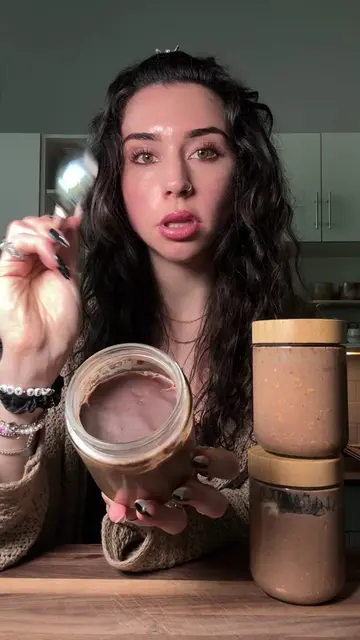 Chocolate peanut butter overnight oats! Guys I can’t stop drinking this @Blue Di