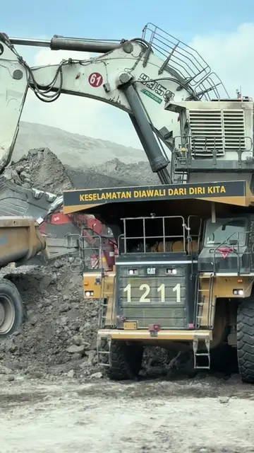 Musikkk🤩🤩#kulitambang👷 #fypシ゚ 