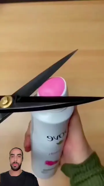 Deoderant Hidden Surprise 😮 #hacks #lifehacks #asmr #satisfying #baderalsafar 
