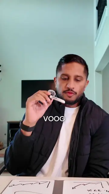 VOOG and VOO are both from Vanguard. Both connected to the S&P 500. Over the las