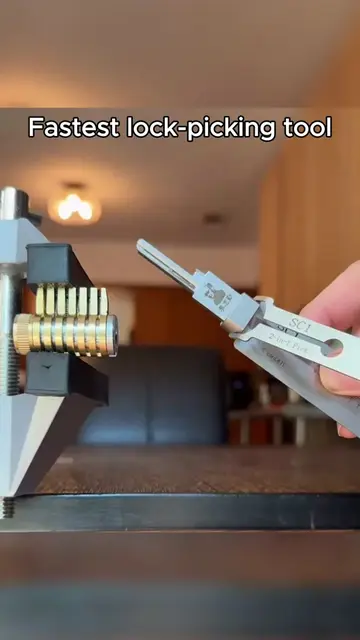 What do you think with this lock picking tool? #polocom #lockpicking #locksmitht