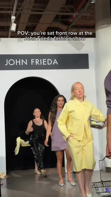 AKA the best seat in the house 🤩 #johnfrieda #fashionshow #hairstyles #Runway 