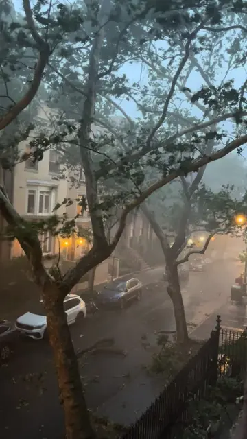 NYC storm going insane                                    #nyc #brooklyn #brookl