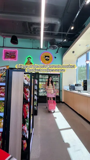 PSA to UNLV students:  the cutest Korean market just opened right across the str