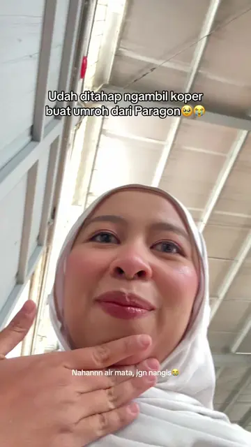 Plisss baruuu ngambil koper tapi feelnya udah terharuuuuu😭🤲🏻  #umrohparagon20