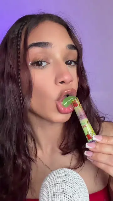 does anyone actually like these ? 🤮 #asmr #foodreview #fyp 