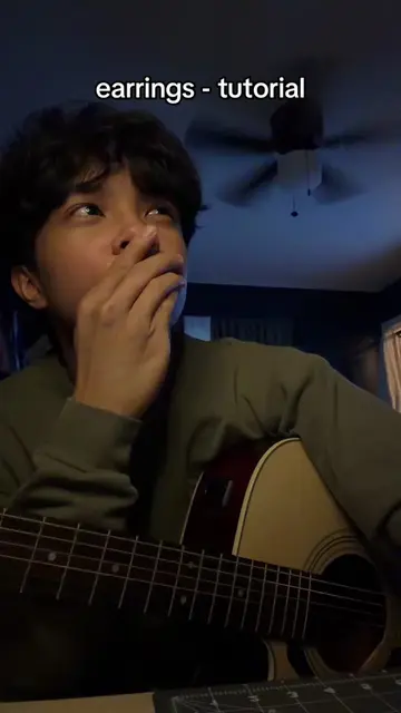get some earrings 😂 #guitartok #tutorial #earrings #malcomtodd 