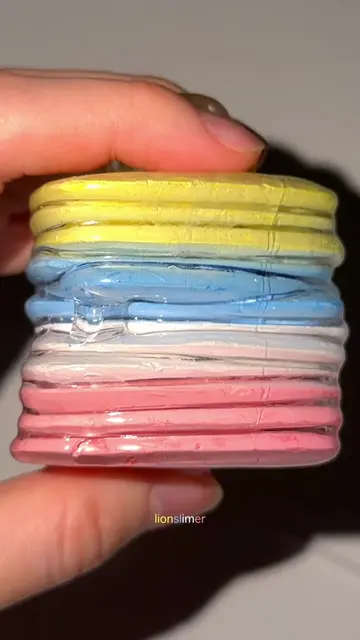 triangle chalk squishy                                                          