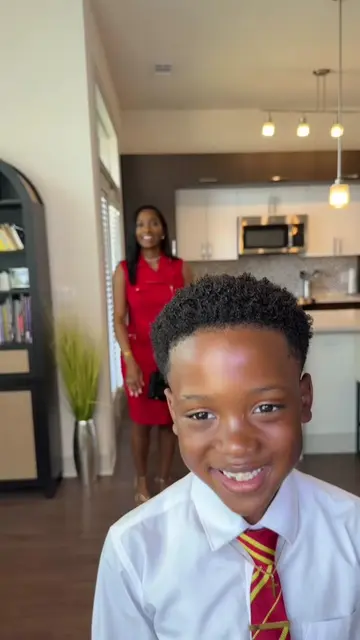 Heyyy family ❤️ On Sunday’s we do what? 🤭 #sundayservice #momandson #OOTD 