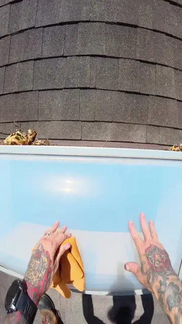 The EASIEST Way To Clean Skylight Windows On Roofs #windowwashing #windowcleanin