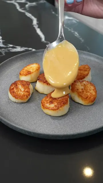 How to make beurre Blanc! Recipe on my website #beurreblanc #butter #sauce 
