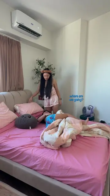 Our mornings lately since Javi started Gradeschool and a glimpse of my mommy dut