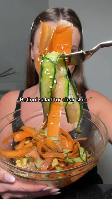 Eat your retinol 🥕 #skin #skincare #retinol #carrot #glow