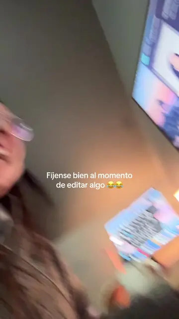 JAJAJAJA por favor fíjense bien en cada clip que tengan para editar JAJAJAJA o l