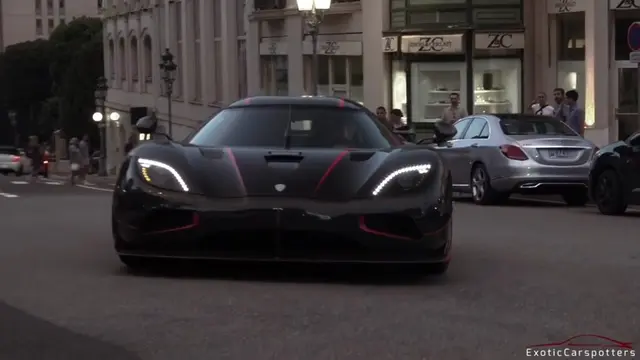 SICKO MODE - Travis Scott 🎶 | Koenigsegg ✨ #caredit #money #Koenigsegg #superca