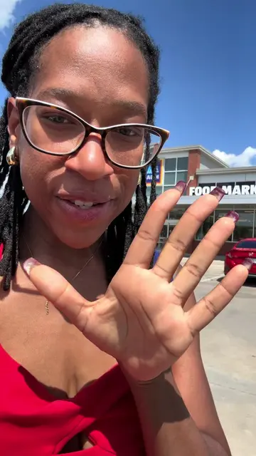 🛒 Back at @ALDI USA and I’m sharing my 5 must have anti-inflammatory snacks wit