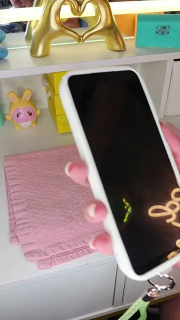 Phone refresh for my daughter's phone #phonerefresh #asmr #samsung #phonewallpap