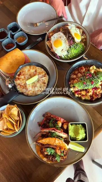 A little taste of Mexico City has arrived in The Woodlands. 🇲🇽🌿 Ojo de Agua i