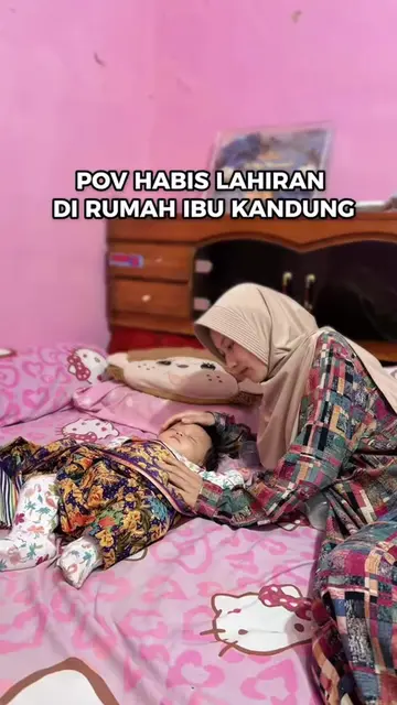 Nyatanya, setelah jadi Ibu tetap butuh pelukan Ibu 🥹 Sehat terus ya Bu 🤍 #ibuh