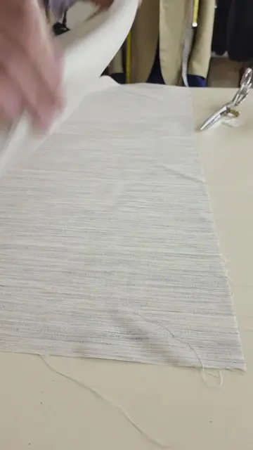 #bespokeсюжеты Подрезка  деталей бортового пакета мужского пиджака.  Приглашаю н