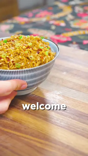 These Creamy Garlic Butter Noodles will change your noodle game!  Free recipe is