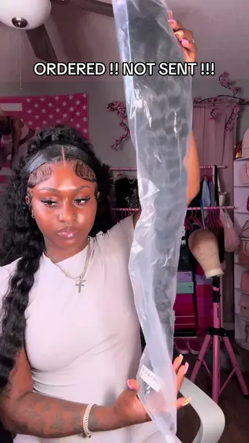 YALL GOTTA PAY ATTENTION TO WHICH BLING STORE !!!This one from: @Bling Hair Wigs