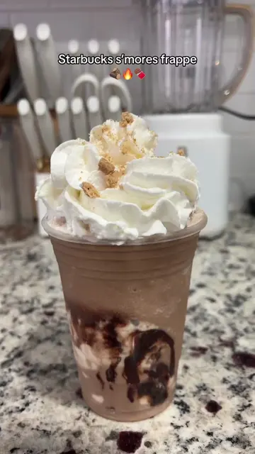 How to make the Starbucks S’mores frappe at home.🪵🔥🍫 #starbucks #smores #star