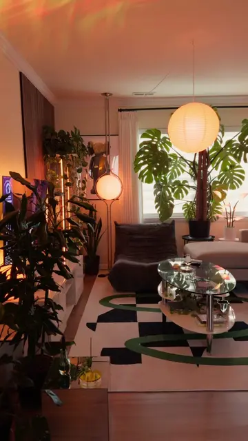 My apartment wouldn’t be the same without these ladies 🙂‍↕️🌿  #PlantTok #house