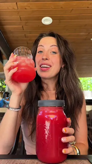 Store bought pink lemonade could neverrrrrr. 🍉🍋✨ THIS watermelon pink lemonade