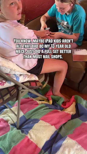I paid her well so it wasn’t child labor. #nailart #craftykids #acrylicnails 