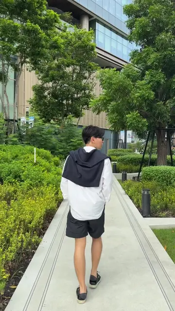 ช่วงนี้อินใส่ขาสั้นทุกวัน ชวนแมตช์ลุคกับขาสั้นของ uniqlo ที่ใส่สบายทุกไอเทม แมตช