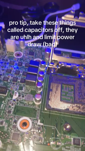 do not do this it’s a joke #TechTok #Tech #motherboard #cpu #gamingpc 