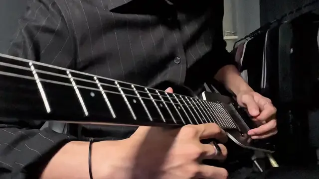 joyride #donnerhushxpro #guitartok #cortis 