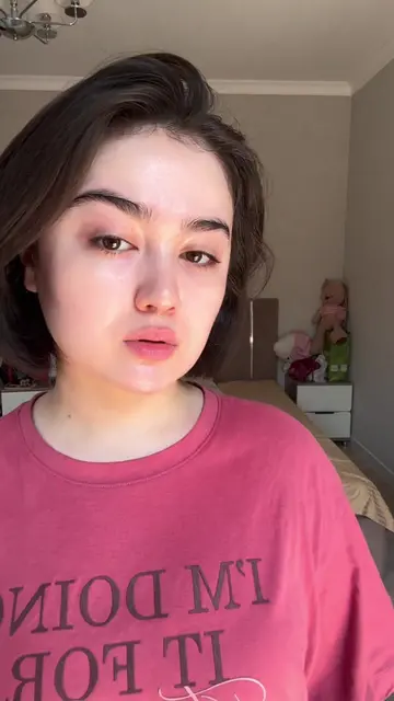 Summer state of mind 🍓 #makeup #grwm #fashion #beautyblog #onlygirls 