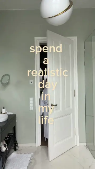 realistic work day as a fashion business owner ⭐️