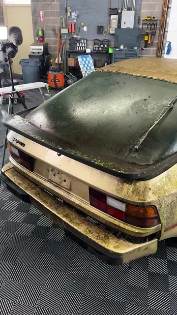 Restoring their car #carwash #cardetailing #detailing #carcleaning #restoration 