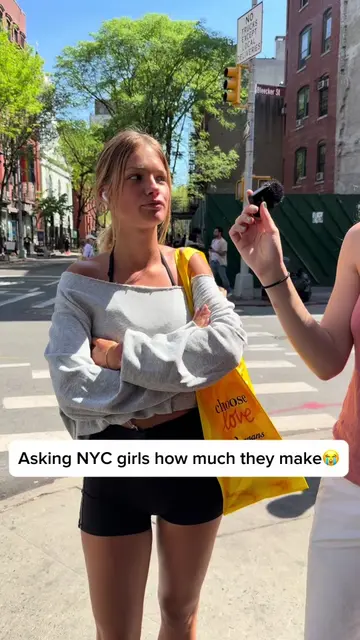 Asking girls in #nyc what they pay in rent each month 💅🏻🗽 #girlswhosublet 