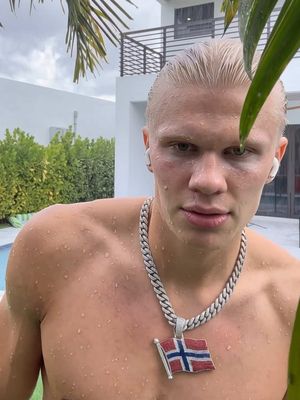 Erling “da goat” Haaland | Marlon Video🥶 haaland is chilling in rainy usa😂 haa