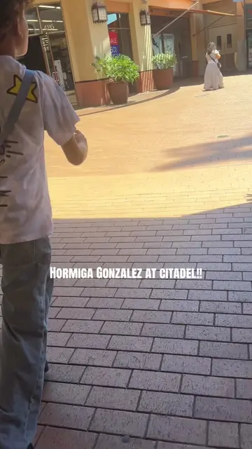 Meeting a chivas/mexico player!! Crazy because he was just on the pitch against 