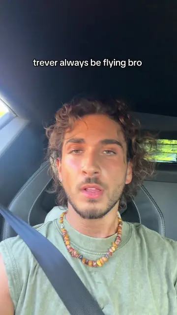 bro zooming 