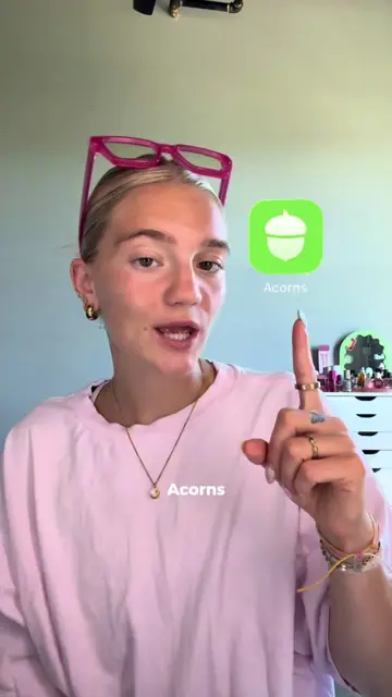 with my busy lifestyle as a post-grad girl - @Acorns makes investing easy + less