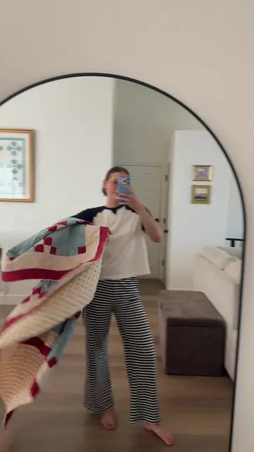 We made it to the end! I can’t believe this quilt is finally finished 🥹🫶🏻 whe